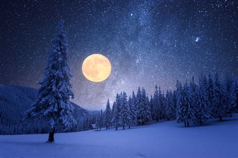 Look For The Super Snow Moon To Light Up The Winter Sky This Weekend