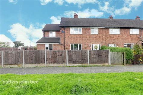 Wardle Avenue Nantwich 3 Bed Semi Detached House For Sale £250000