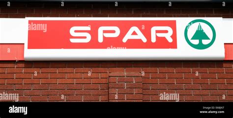 Spar Shop Hi Res Stock Photography And Images Alamy