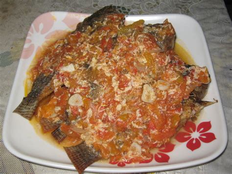 Sarciadong Isda With Tomato Base Sauce Filipino Food With Recipe