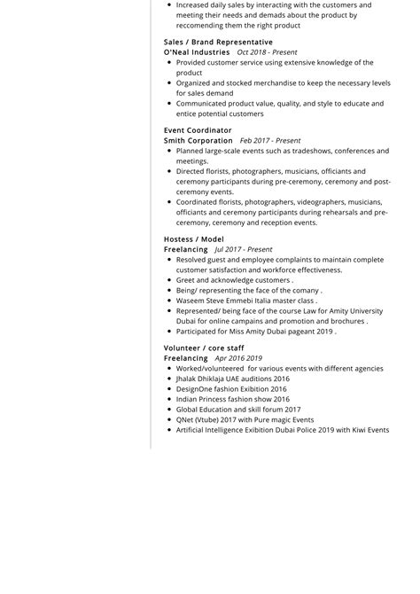 Graduate Resume Sample in 2025 - ResumeKraft