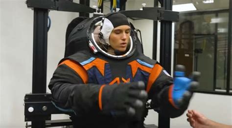 Testing Nasas New Spacesuit Wordlesstech