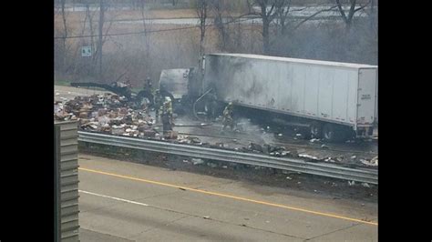 All Lanes Back Open After Fatal Semi Crash On I 75 In Monroe County