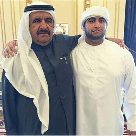 Hamdan Bin Rashid Bin Saeed Al Maktoum Y Su Hijo Rashid Bin Hamdan Bin