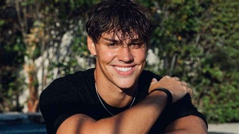 Noah Beck Net Worth 2022: TikTok Star Earning, Career And More