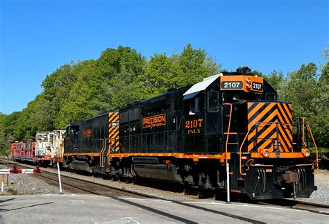 PNLX 2107 work train Shirley 5/22/24: The NERAIL New England Railroad