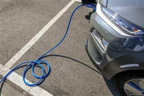 Mobilité électrique 5 enjeux pour accélérer son déploiement Alcimed