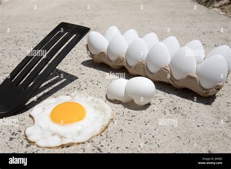 Hot Sidewalk Egg Hi Res Stock Photography And Images Alamy