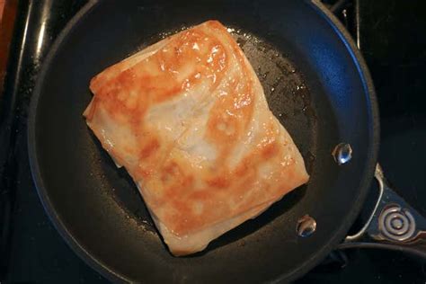 Make This Quick Thai Banana Roti Immediately