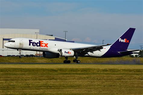 C Fmeu Fedex Morningstar Express C Fmeu Boeing B 757 Flickr