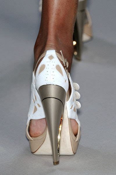 22 Hooker Heels Ideas Hooker Heels Heels Fashion