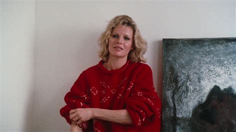 The Individualistic Minimalism of the 1980s: Kim Basinger in Nine 1/2 ...