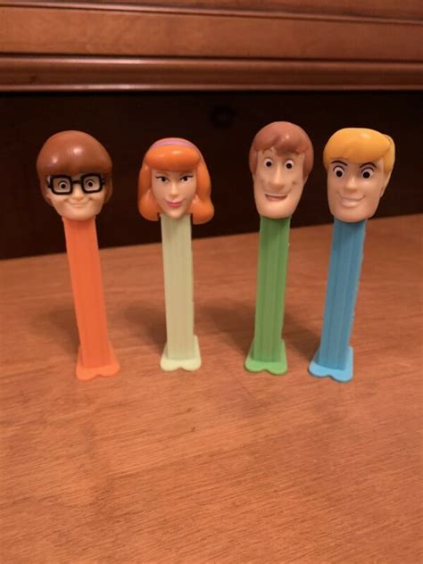 Set Of 4 Scooby Doo Pez Dispensers Antique Price Guide Details Page