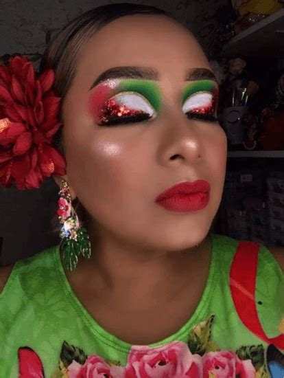 Stunning Cinco De Mayo Makeup Ideas For Fiesta Look