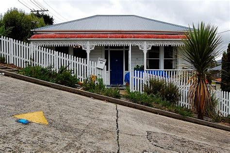 Baldwin Street, The Steepest Street in The World | Amusing Planet