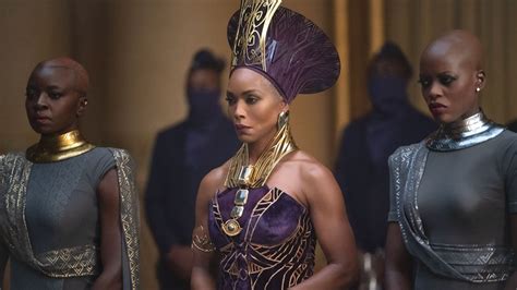 Black Panther: Wakanda Forever Costume Designer on Queen Ramonda’s Wardrobe