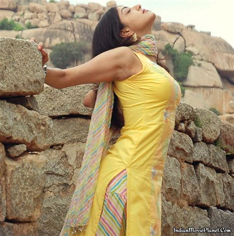 Kajal Aggarwal Hot Photo Gallery Tight Yellow Salwar