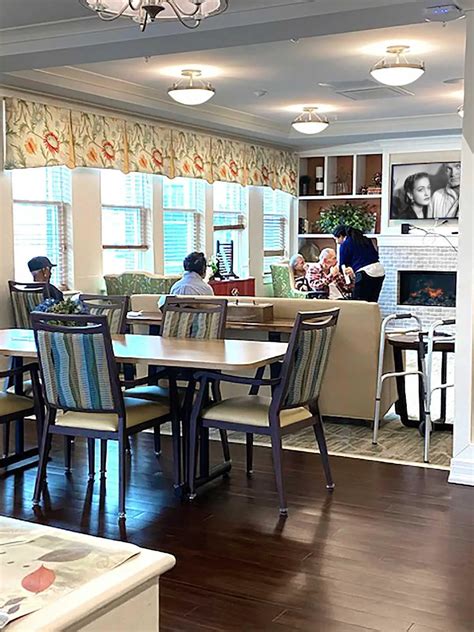 Maple Heights Senior Living Senior Living Community Assisted Living