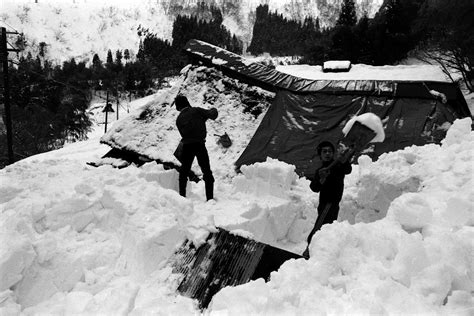 50年間で30万枚！「離村集落」を撮り続けた膨大な記録写真の展示「湖北アーカイブ研究所」 しがトコ