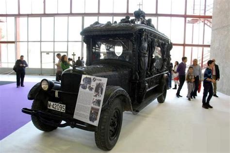 Unusual Hearses Vehicles