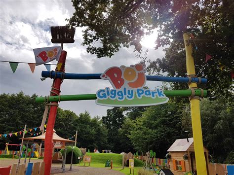 West Midland Safari Park, Boj's Giggly Park, Worcestershire - UK