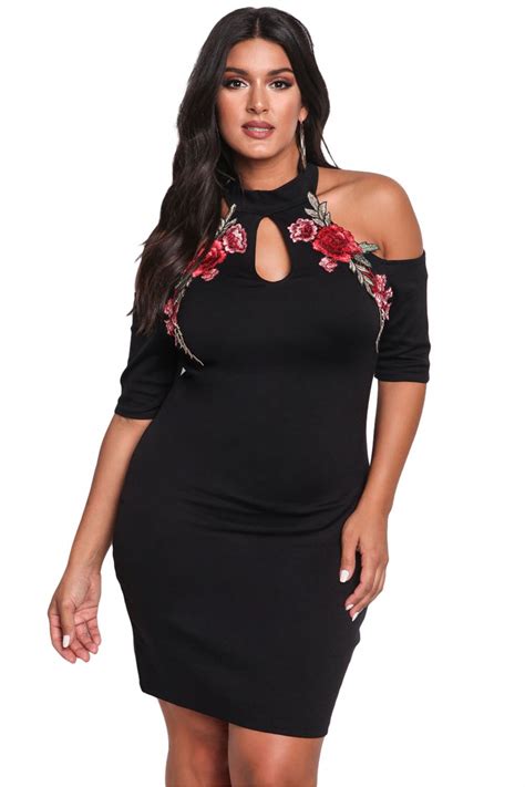 Robe courte noire brodée fleurs SARL G2TO