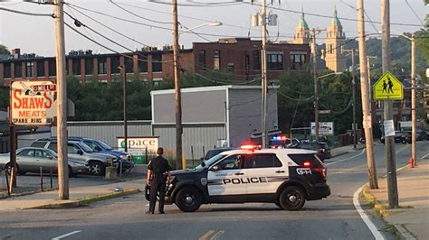 Police Officer Shot Wounded In Woonsocket Ri Boston 25 News