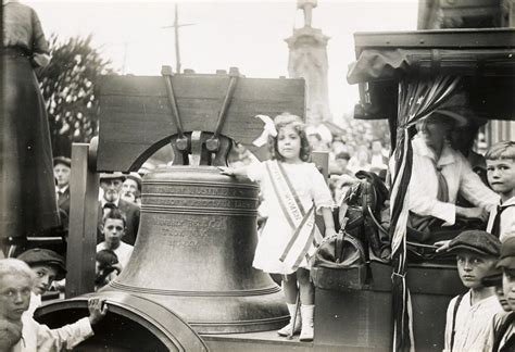 Photographer Lewis Hine And The Invention Of The Photo Story Swann