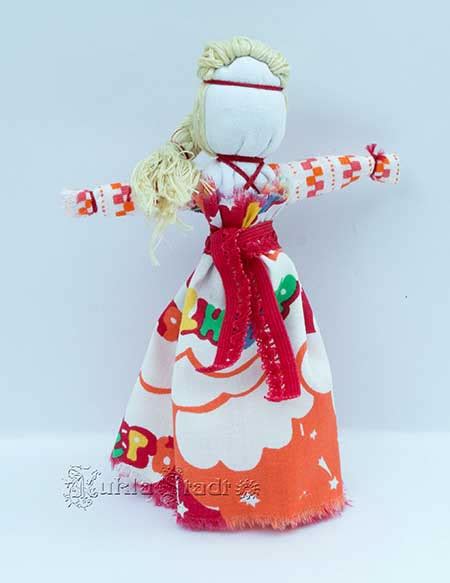 Русская тряпичная кукла