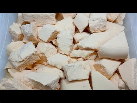 Asmr Satisfying Crunchy Baking Soda Relaxation Youtube