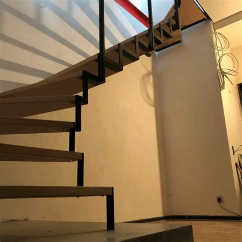 Brb Solutions Escalier Avec Limons Pur S