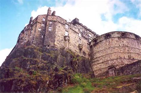 Edinburgh Castle Scotland: Building Photos