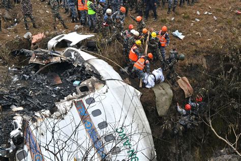 Recuperan Dos Cajas Negras Del Accidente Aéreo De Nepal Donde Murieron