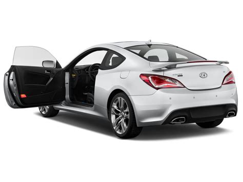 Image: 2016 Hyundai Genesis Coupe 2-door 3.8L Auto Base w/Black Seats ...