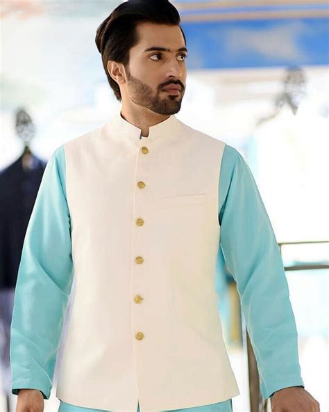 Trend Now In Amir Adnans Eid Collection Featuring Vibrant Linen Kurtas