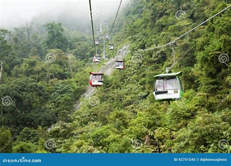 Genting Skyway Station Providing A Method Of Travel Between SkyAvenue ...