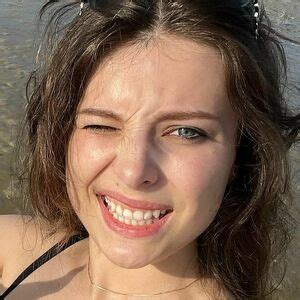 Exclusive Nude Photo Of Imthe Annag HD Gallery FapJerks