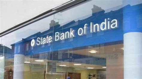 Sbi Service Manager Arrested For Stealing Rs 3 Crore Gold From Customers Locker In Mumbai