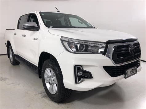 Used Toyota Hilux Sr Td Dc Avalon Drive At Turners Cars