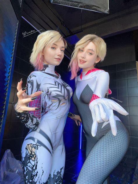 Gwenom By Carrykey Spider Gwen By Ravvcoser Cosplay Porno Hot Sex