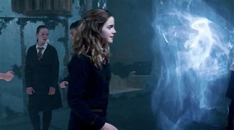 Harry Potter Quelle Est La Signification Derri Re Les Patronus Des