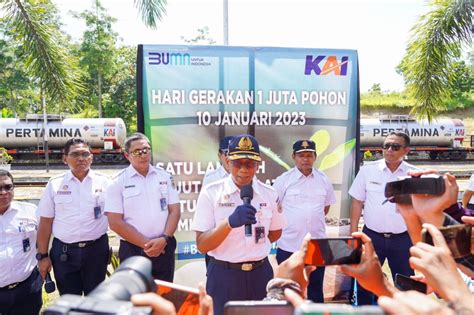 Sukseskan Gerakan Satu Juta Pohon Kai Tanam Pohon Dan Hijaukan Stasiun Serentak Di Berbagai