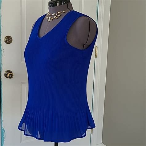 Roz Ali Tops Roz Ali Pleione Plisse Pleated Sleeveless Top Poshmark