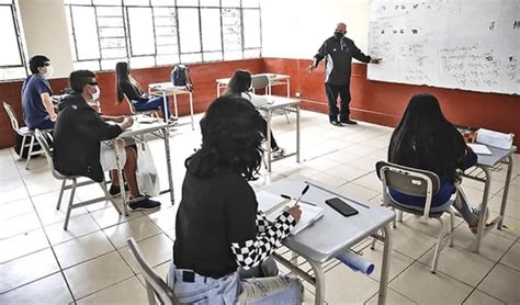 Clases Presenciales 2022 Frases Para El Buen Inicio Del Año Escolar