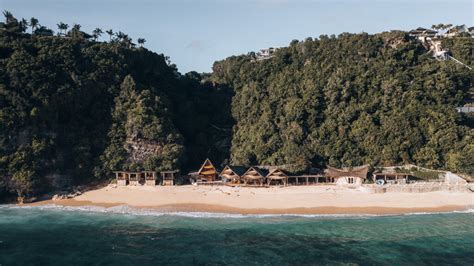 Uluwatu, Bali: Travel Guide | BaliKit