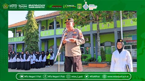 Ciptakan Budaya Madrasah Aman Dan Sehat MTsN 1 Pati Hadirkan Polisi