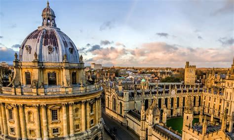 Mengenal Universitas Oxford, Perguruan Tinggi Tertua di Inggris - Parboaboa