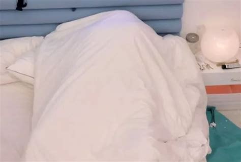 Love Island S Steamiest Moments Sex Marathons Public Romps And Saucy Massages The Mirror