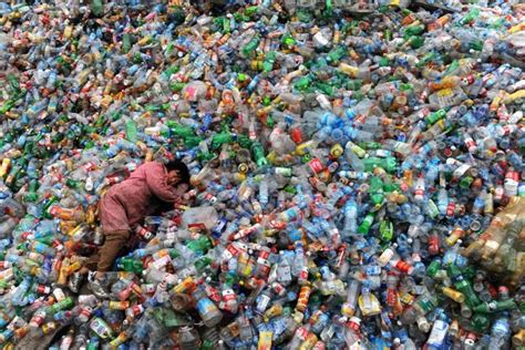 El Planeta Consume Un Millón De Botellas De Plástico Cada Minuto