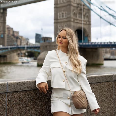 Laura Helen Kleinert Laura Helen K Nude OnlyFans Leaks Fappening